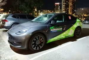Tesla modelo y