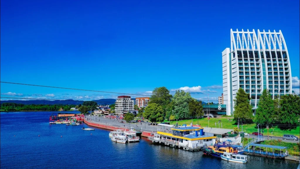 VALDIVIA